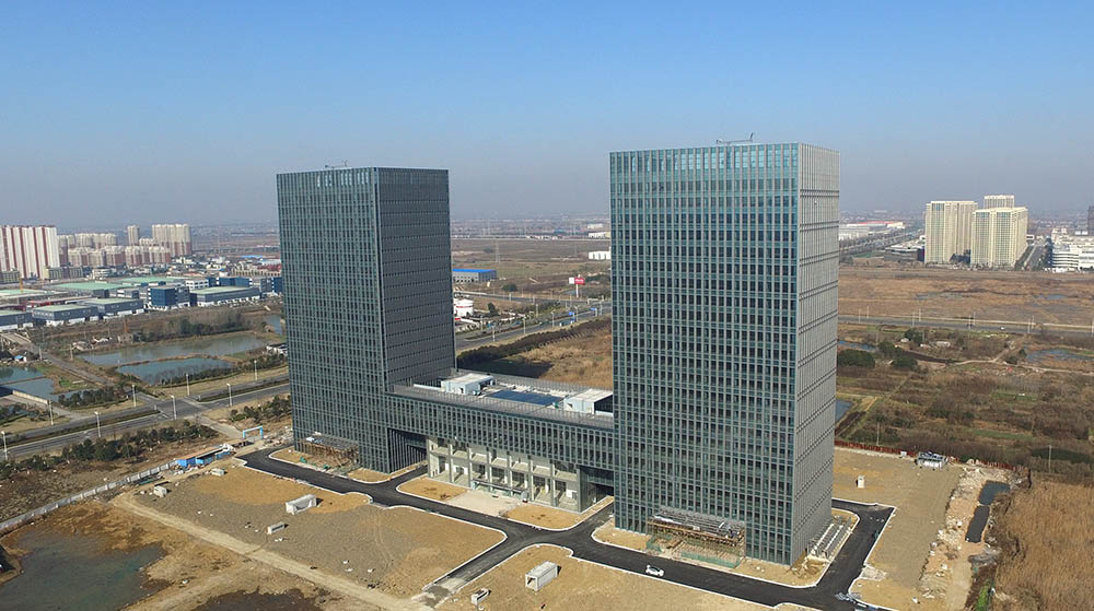 江蘇中關(guān)村科技產(chǎn)業(yè)園孵化中心大樓